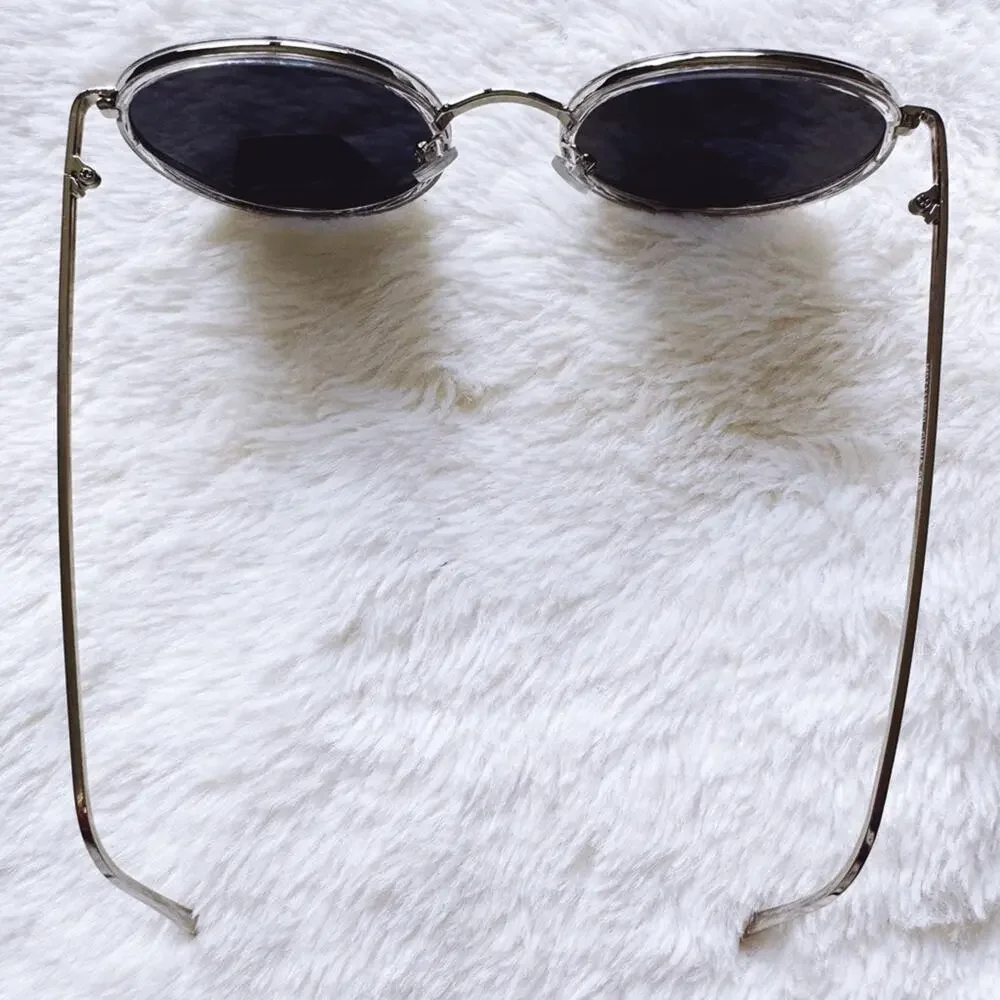 Dean Black w/ Silver Rims Round Sunglasses